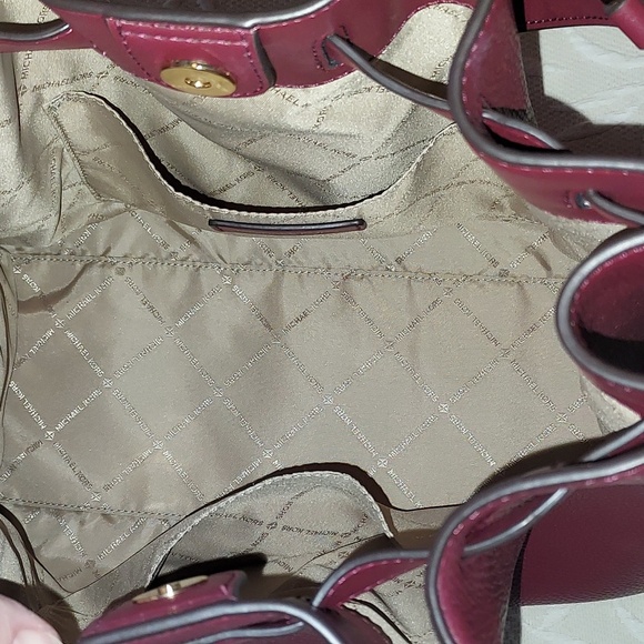 Micheal Kors Mina Chain Shoulder Bag NWOT - Picture 10 of 16